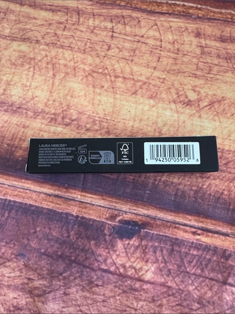 laura mercier Real Flawless Concealer - 3W1 Natural Beige
